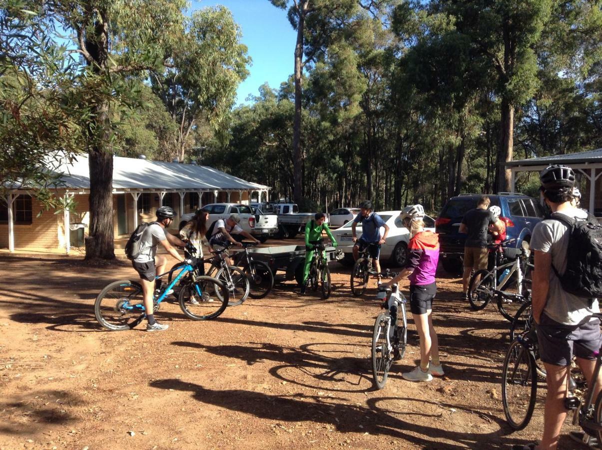 Travellers Rest Motel Mundaring Exterior foto